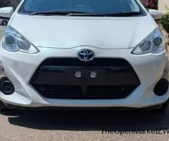 Toyota Aqua - 3