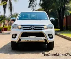 Toyota Hilux - 3