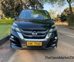 Nissan Serena - 2