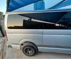 Toyota Hiace Baby Quantum - 4