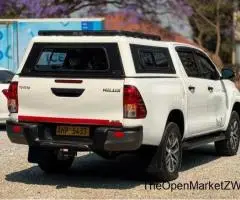 Toyota Hilux Dakar - 3